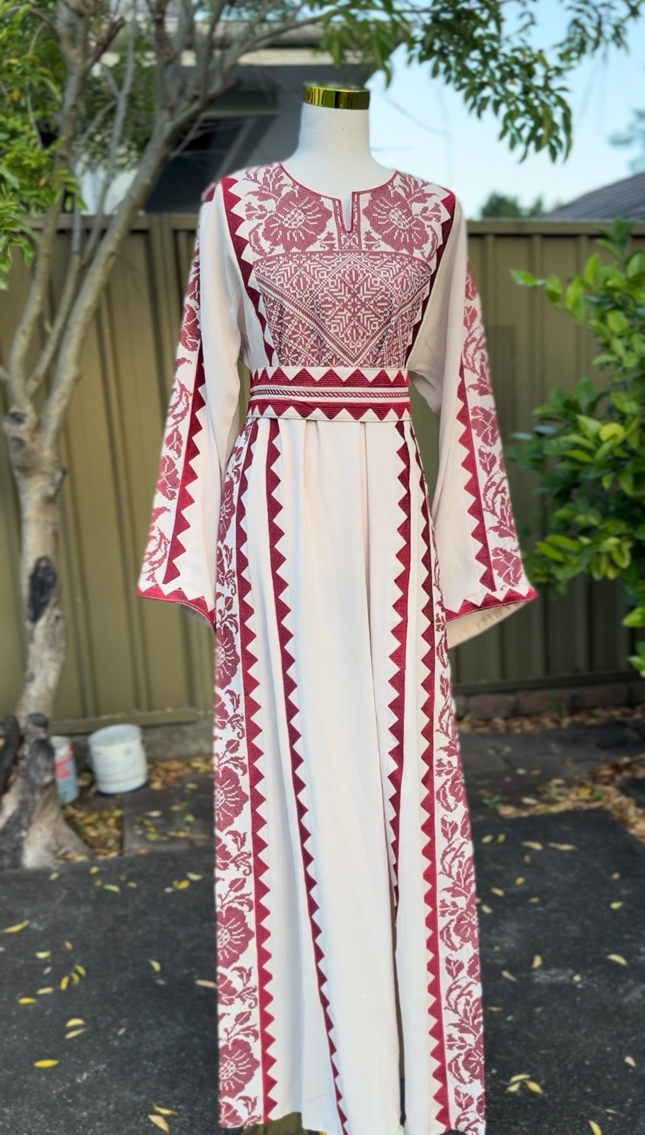 Beige Nazla Thobe
