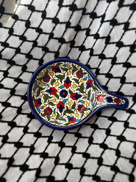 Ceramic Pan Plate with Handle - Classic Floral