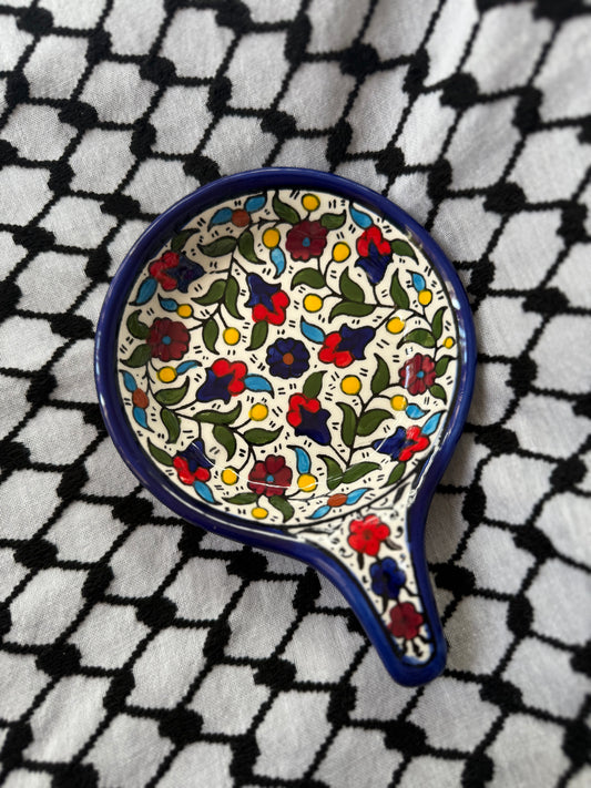 Ceramic Pan Plate with Handle - Classic Floral