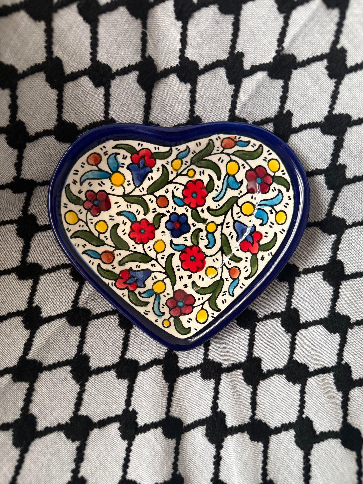 Heart Ceramic Plate - Classic Floral