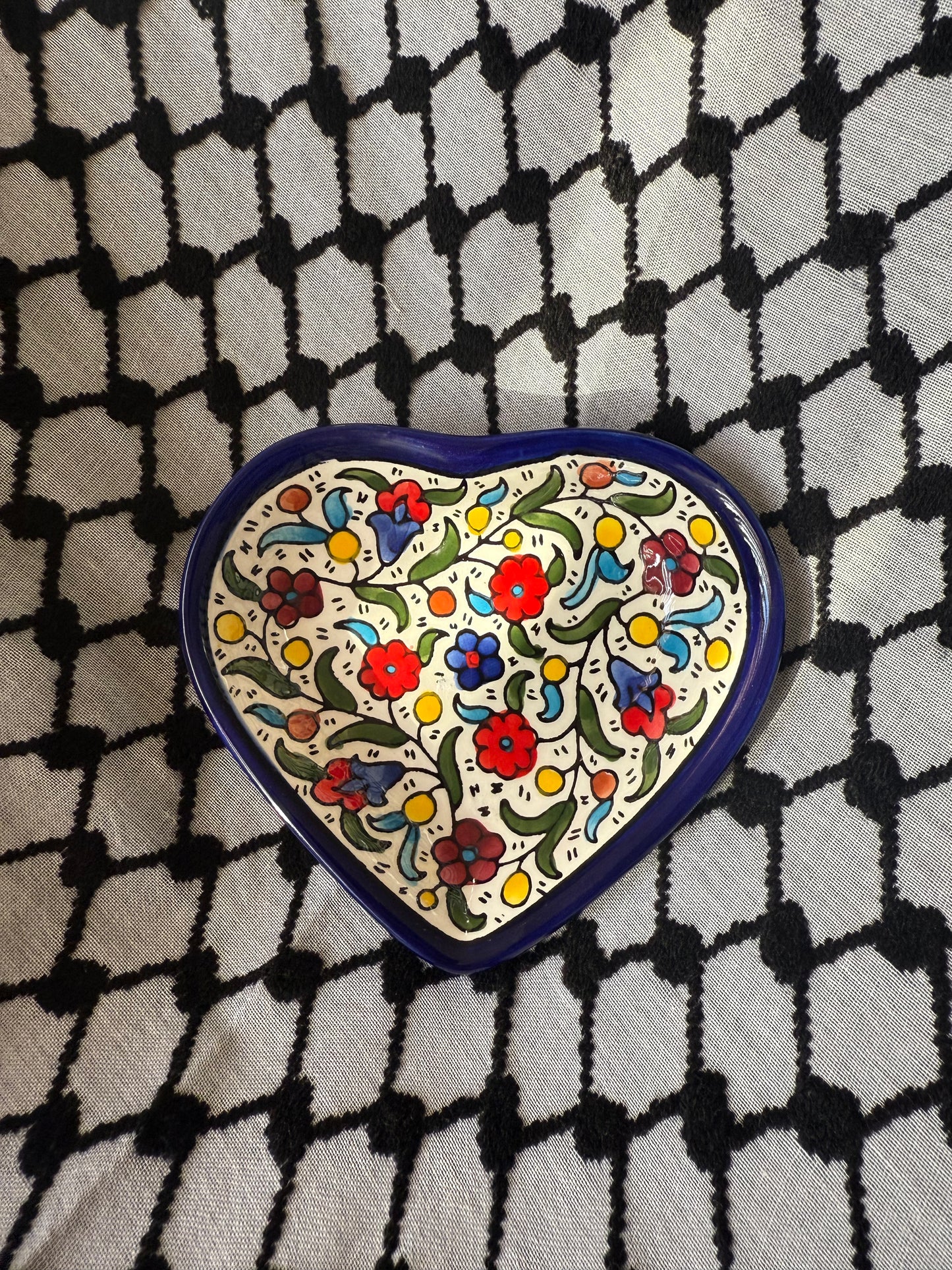 Heart Ceramic Plate - Classic Floral