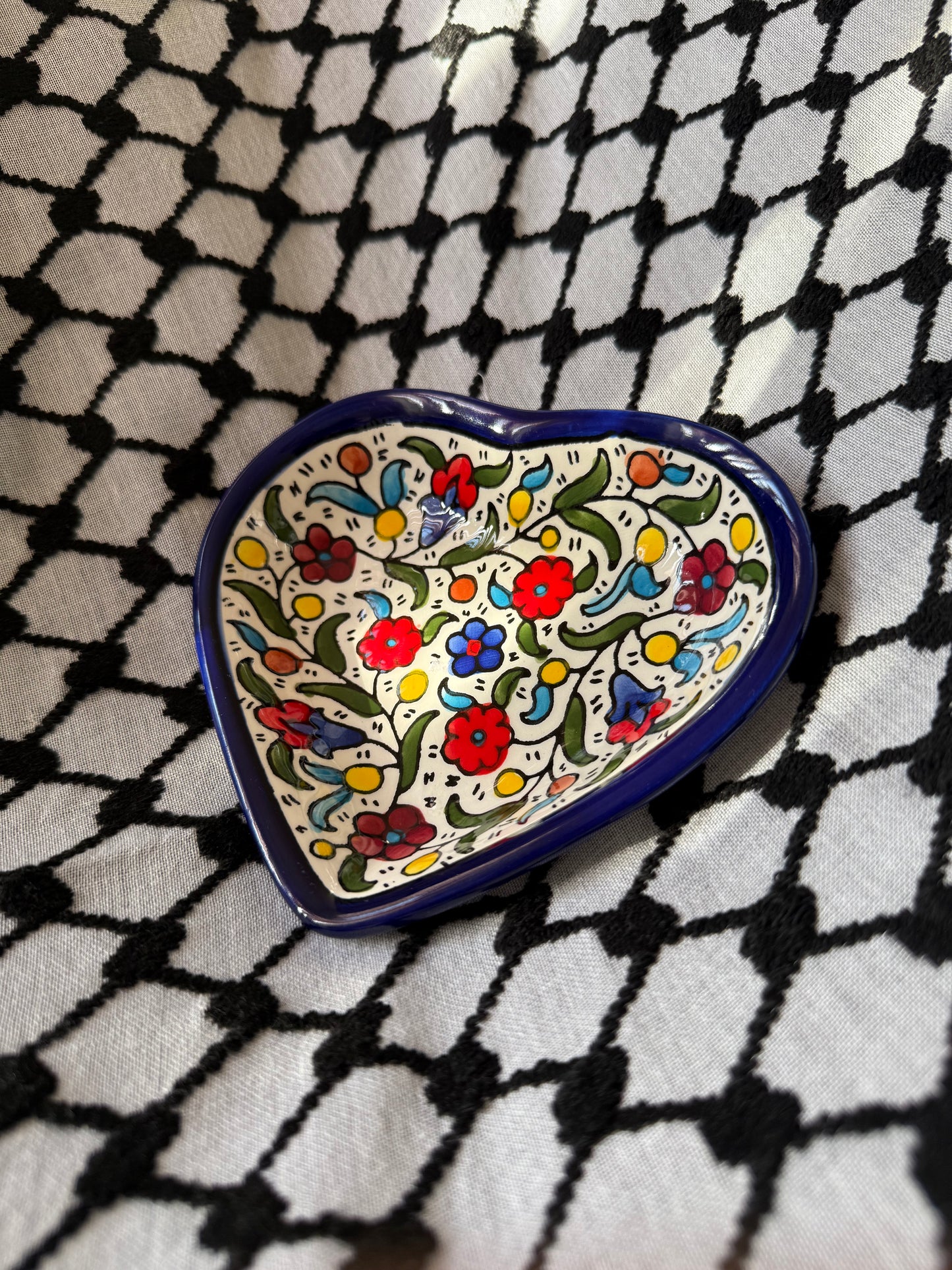 Heart Ceramic Plate - Classic Floral