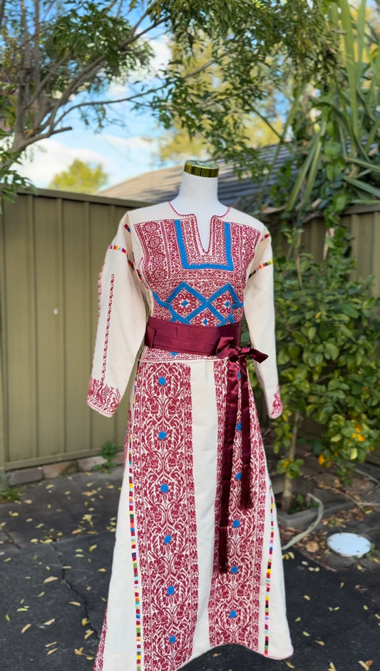 Ramallah Hand Embroidered Beige Thobe