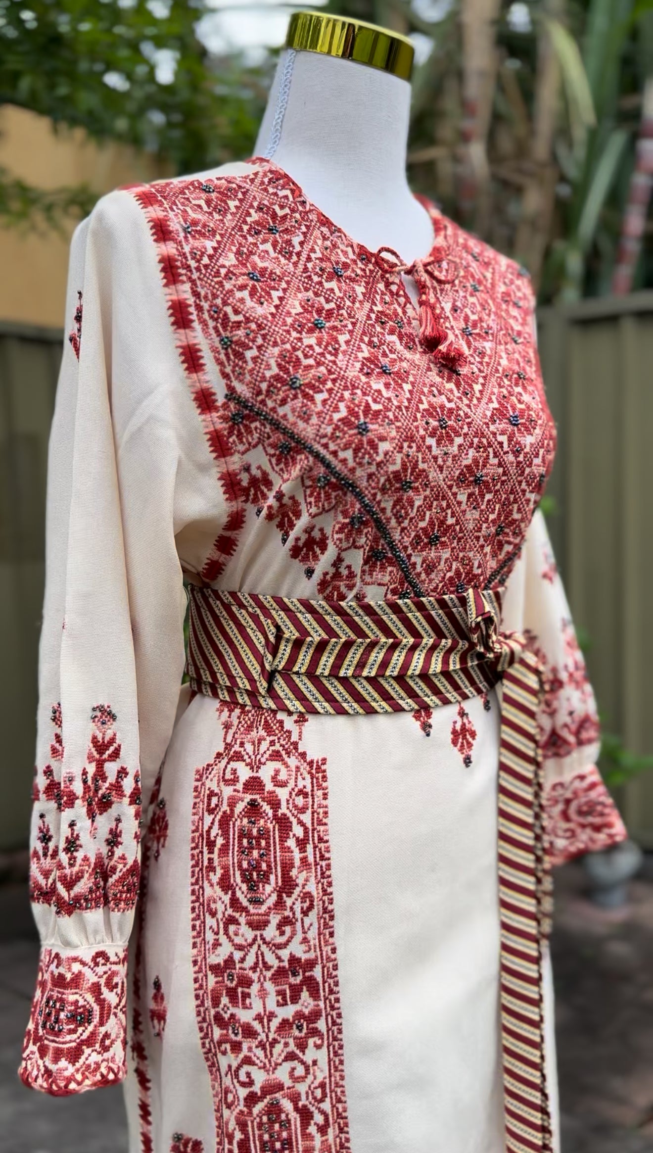 Hand Embroidered Bethlehem Thobe