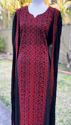 Elegant Thobe with Cape