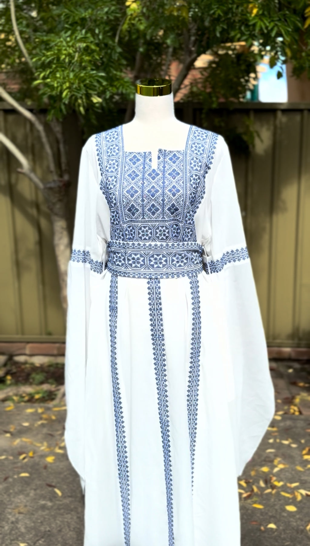 Blue Safad Thobe
